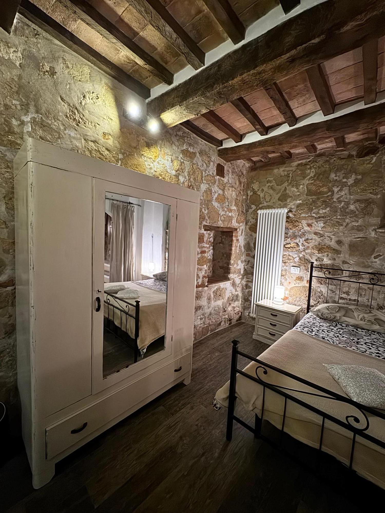 Camere La Carbonaia Pienza Exterior photo